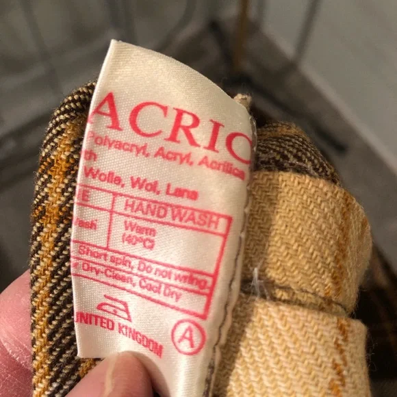 Plaid Brown and Tan Skirt pattern skirt. - Picture 7 of 7